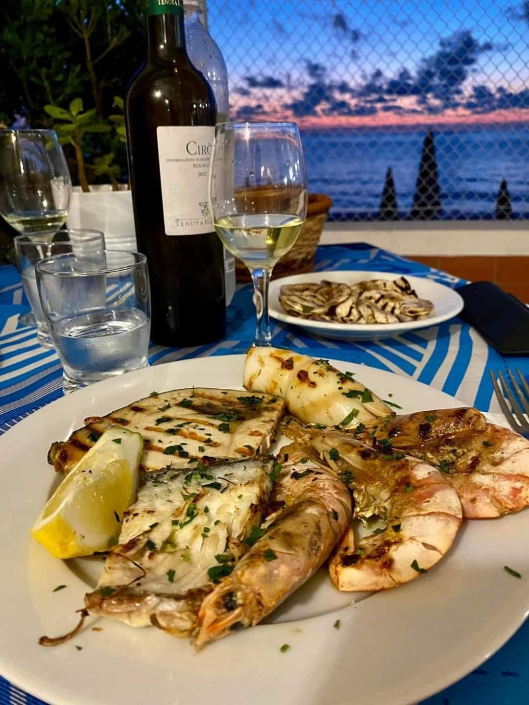 Residence Il Turistico Zambrone Kültér fotó